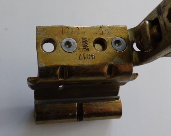 Roto Centro 101 Axerarm 500 Kunststoff 12/20/9 rechts -gebraucht-